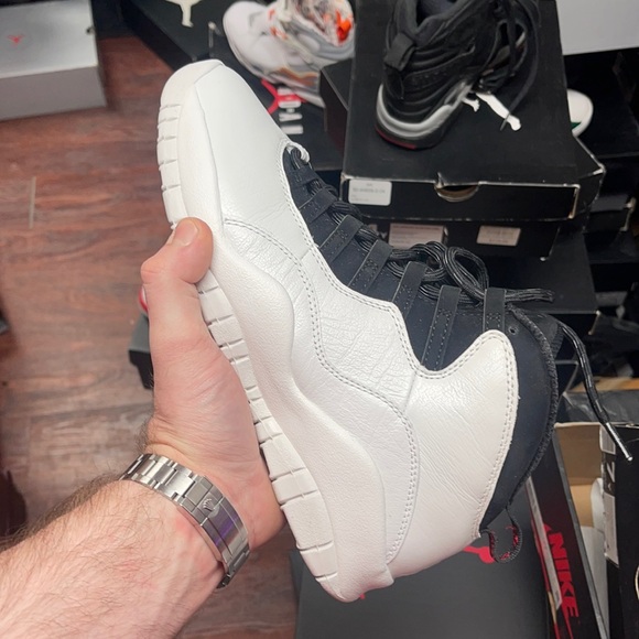 Jordan Other - Jordan 10 size 9